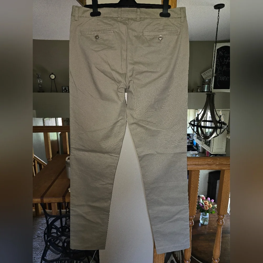 Quince women's Tan Pants - Picture 5 of 5